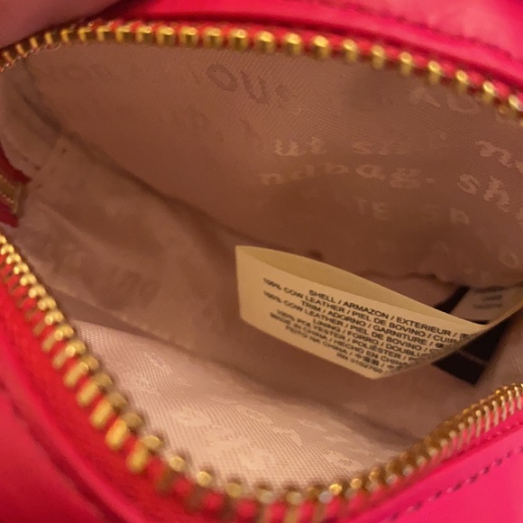 Kate Spade ‘Rambling Roses’ Rose Coin Purse - Picture 6 of 6